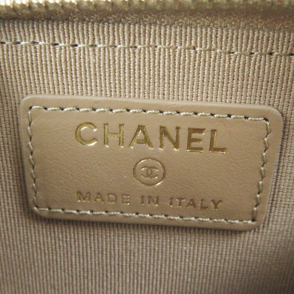 CHANEL Authentic Cream Caviar Leather Wallet - Picture 8 of 11